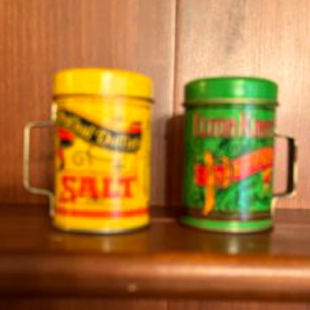 Vintage Percival Duffins Salt Elton/Kirby’s Pepper S & P Shakers Decor